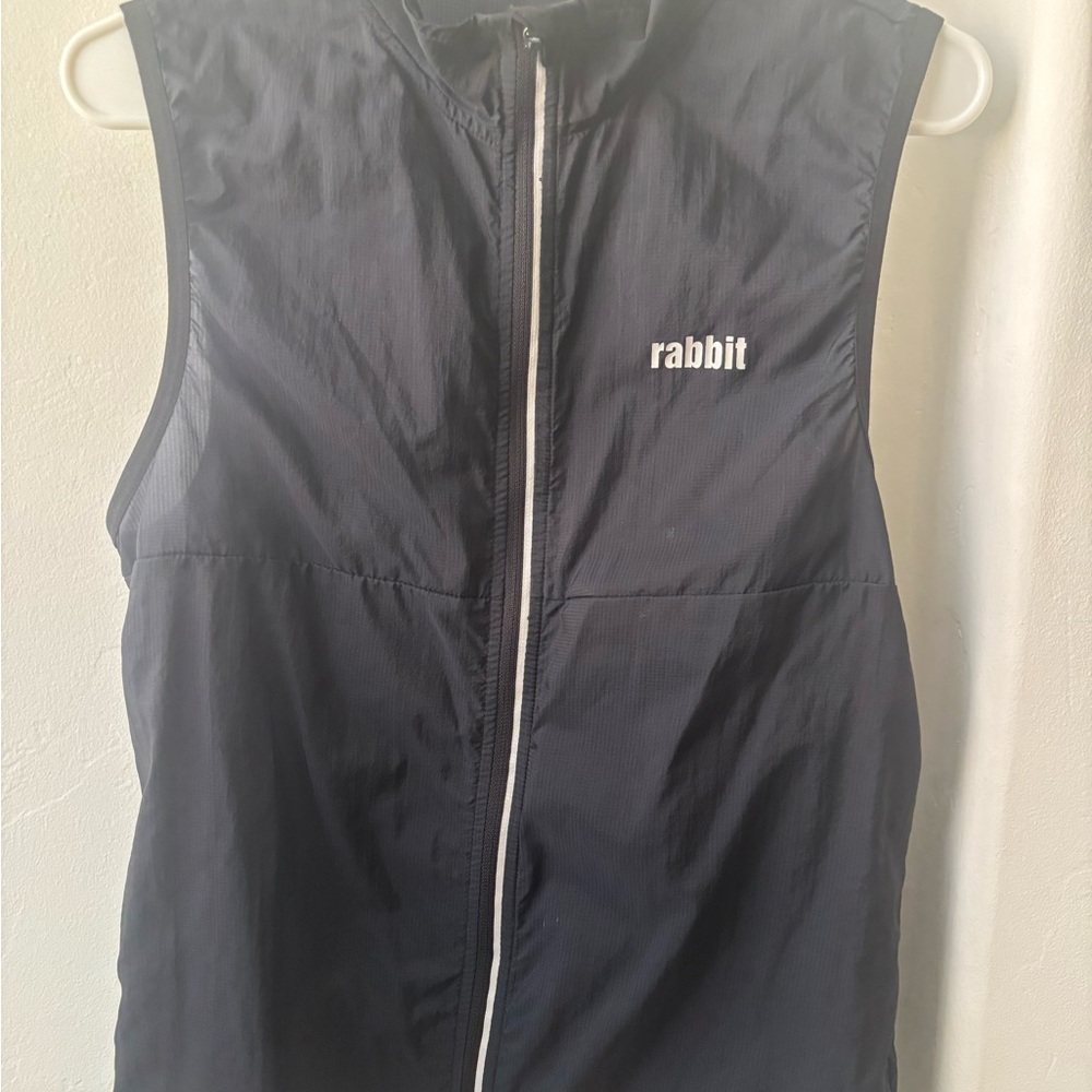 Rabbit Black Sleeveless Vest